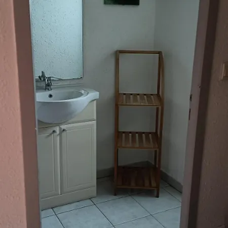 - Climatisation, Animaux Ok - 6 Pers. - Api-1-52-2835 *